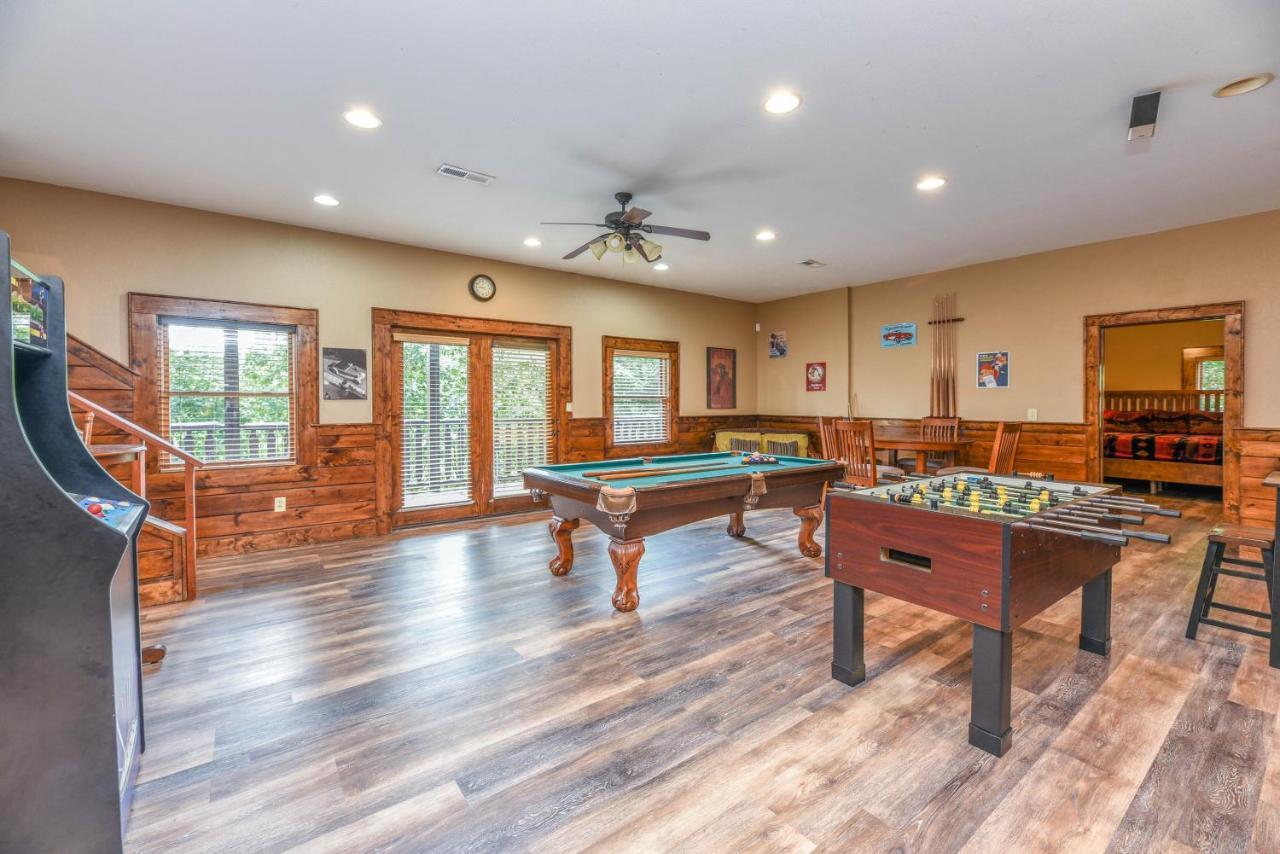Smokystays 6 Bedroom Cabin Pigeon Forge Exterior foto