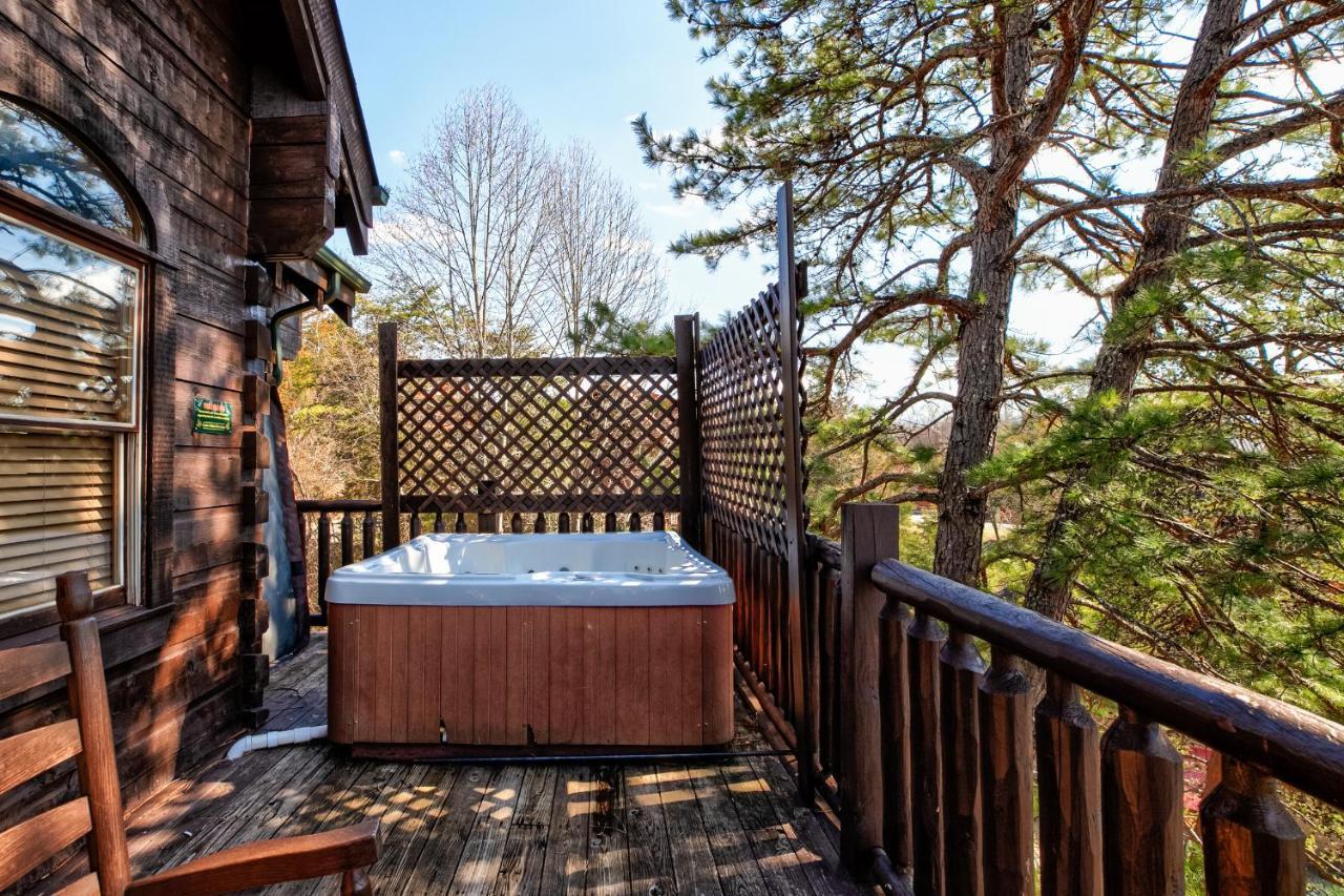 Smokystays 6 Bedroom Cabin Pigeon Forge Exterior foto
